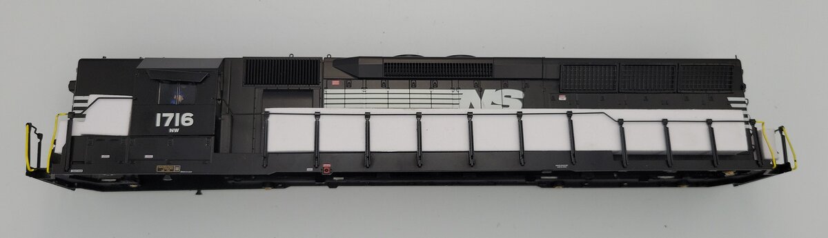 Lionel 85038-02 O Gauge SD-45 Legacy Norfolk Southern Shell #1716