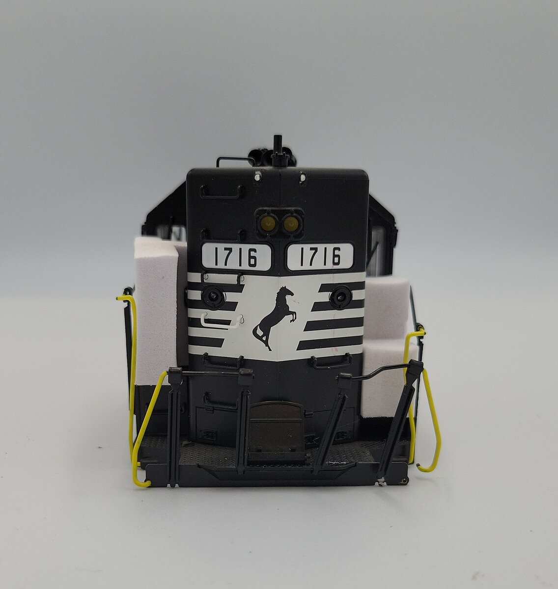 Lionel 85038-02 O Gauge SD-45 Legacy Norfolk Southern Shell #1716