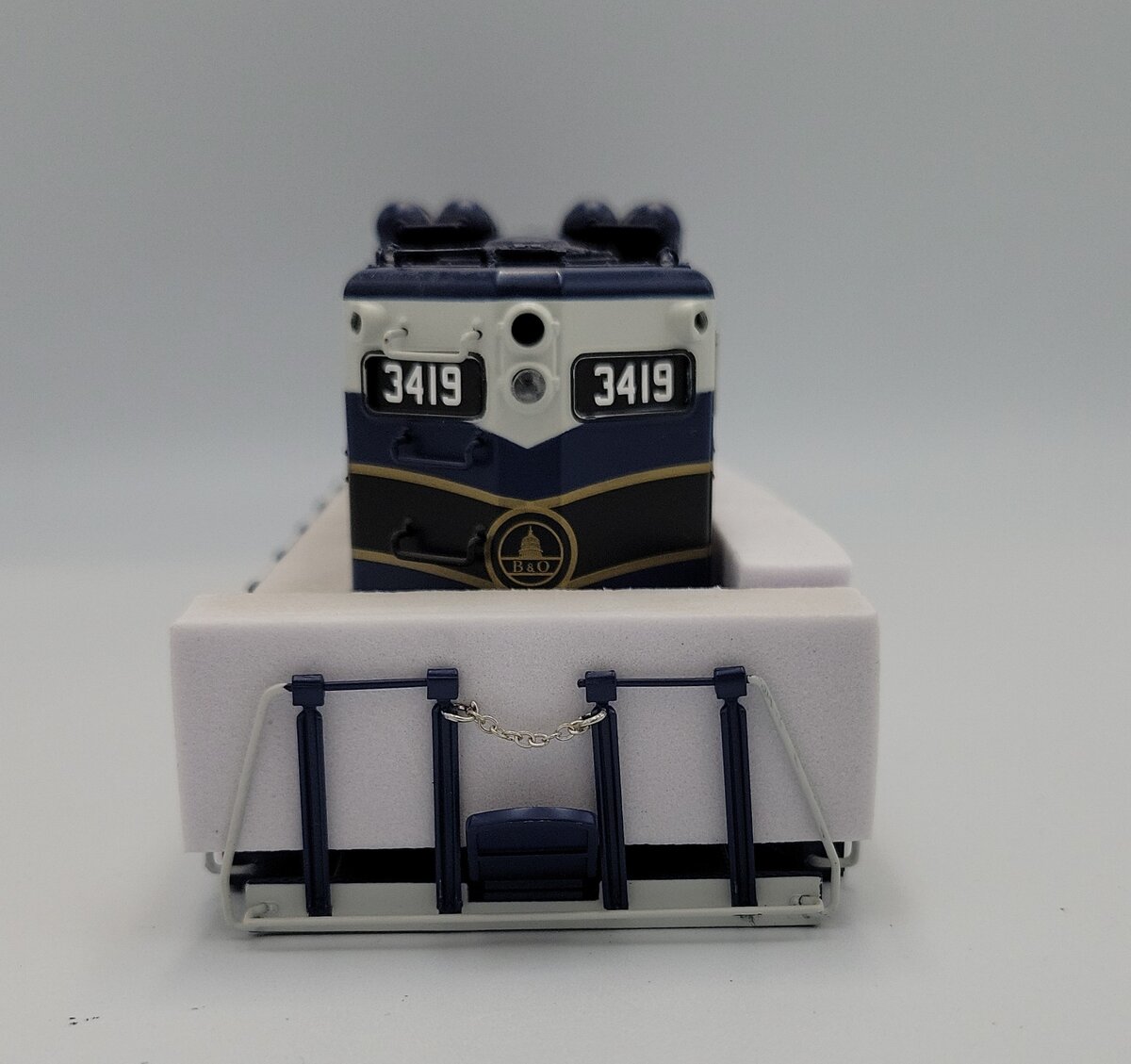 Lionel 84271-2 B&O Torpedo Legacy GP-9 Diesel Locomotive Body Shell #3419