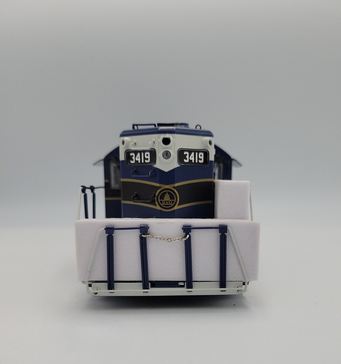 Lionel 84271-2 B&O Torpedo Legacy GP-9 Diesel Locomotive Body Shell #3419
