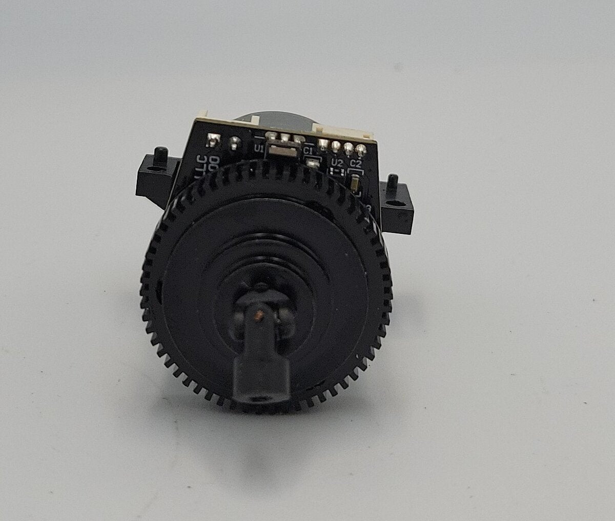 Lionel 38382-101 O Gauge Liondrive DC Motor w/ Flywheel and Sensor