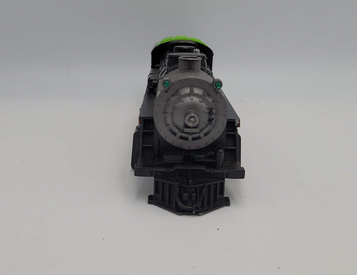 Lionel 18789-2 Peanuts Halloween 2-4-2 Steam Locomotive Body Shell #1031