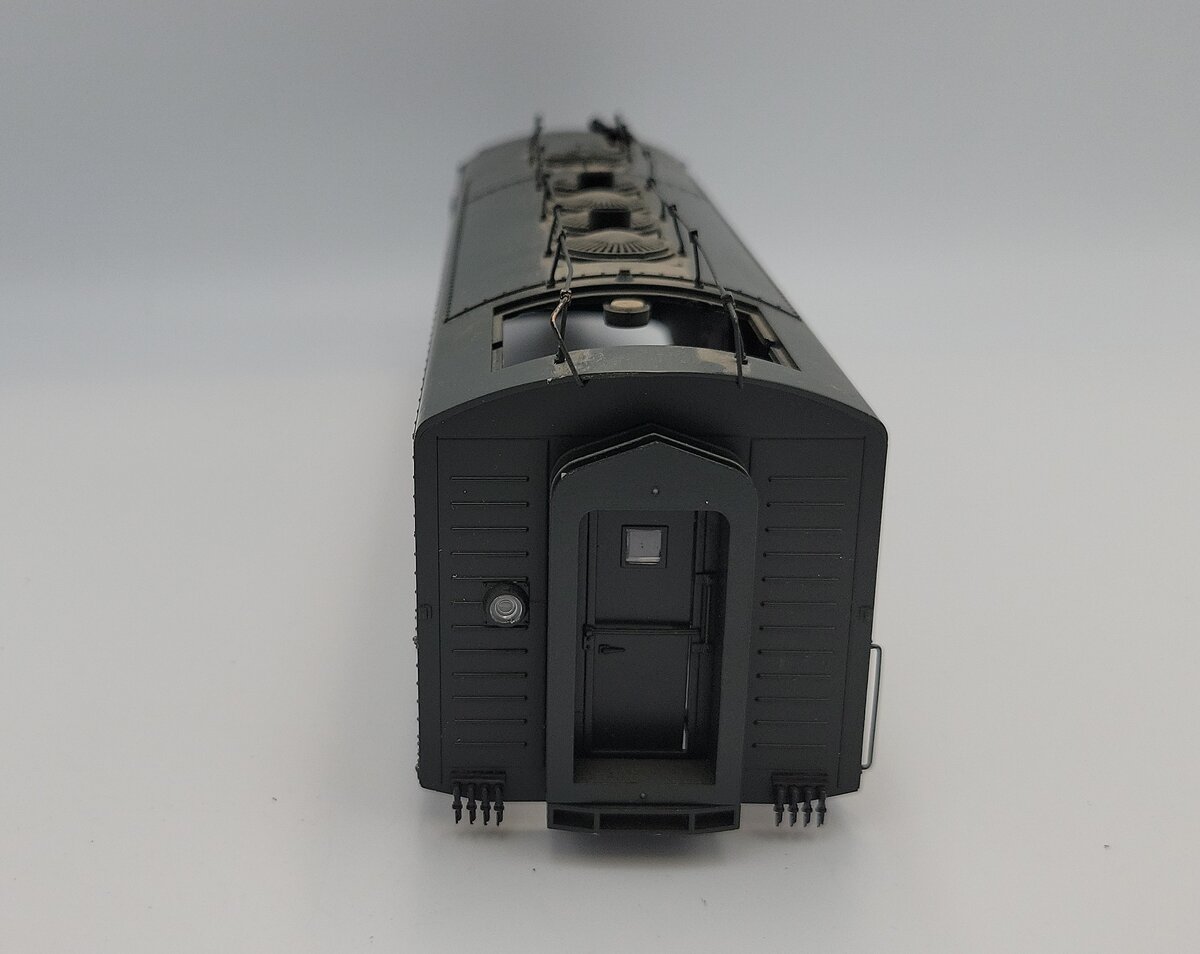 Lionel 85207-002 O Gauge PRR Brunswick Green F-7A Diesel Loco Body Shell #9656