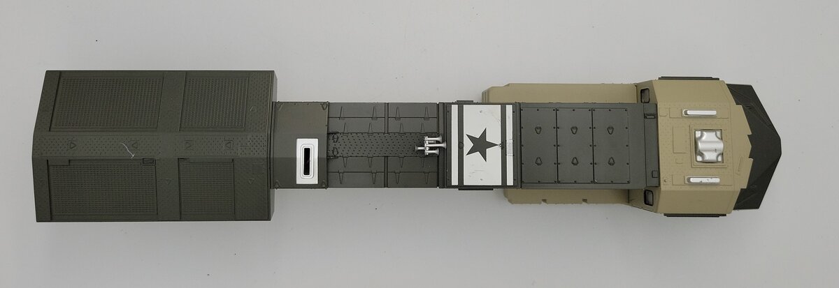 Lionel 2445180-1 O Gauge U.S. Army ET44 Diesel Locomotive Body Shell #1775