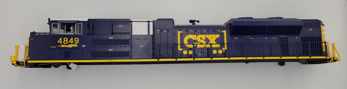 Lionel 85050-2 O Gauge CSX Legacy SD70ACe Diesel Locomotive Body Shell #4849