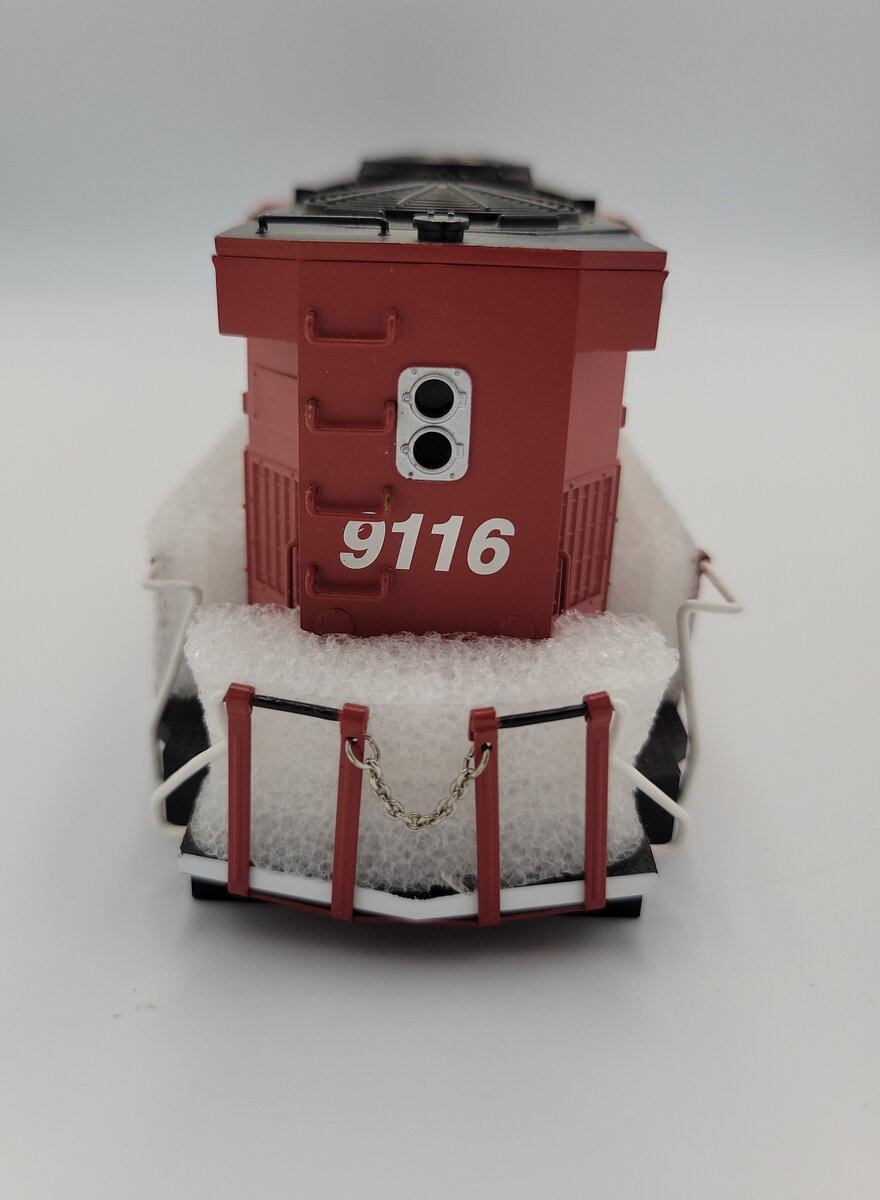 Lionel 82757-2 O Gauge Canadian Pacific Legacy Diesel Locomotive Shell #9116