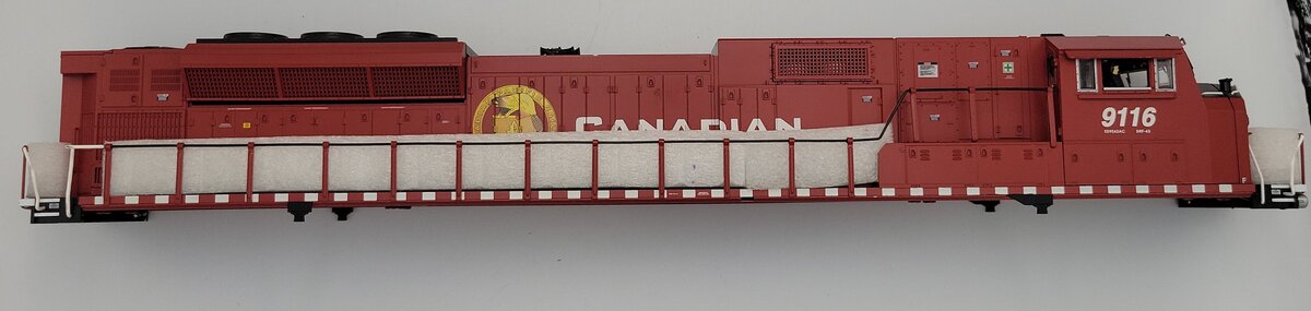 Lionel 82757-2 O Gauge Canadian Pacific Legacy Diesel Locomotive Shell #9116