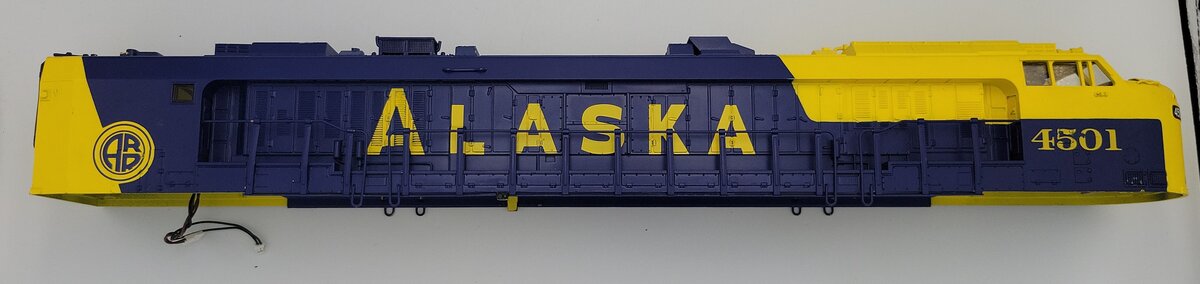 Lionel 2133510-1 O Gauge PRR Brunswick Green F-7 A Diesel Loco Body Shell #9656