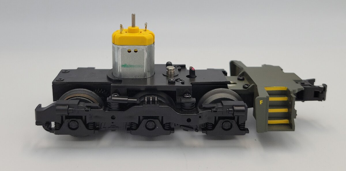 Lionel 84733-100-1 O Gauge U.S. Army ET44 Diesel Loco Power Truck w/ Pilot #1775