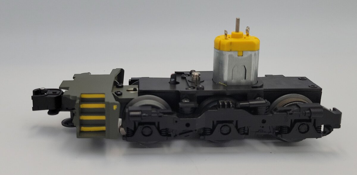 Lionel 84733-100-1 O Gauge U.S. Army ET44 Diesel Loco Power Truck w/ Pilot #1775