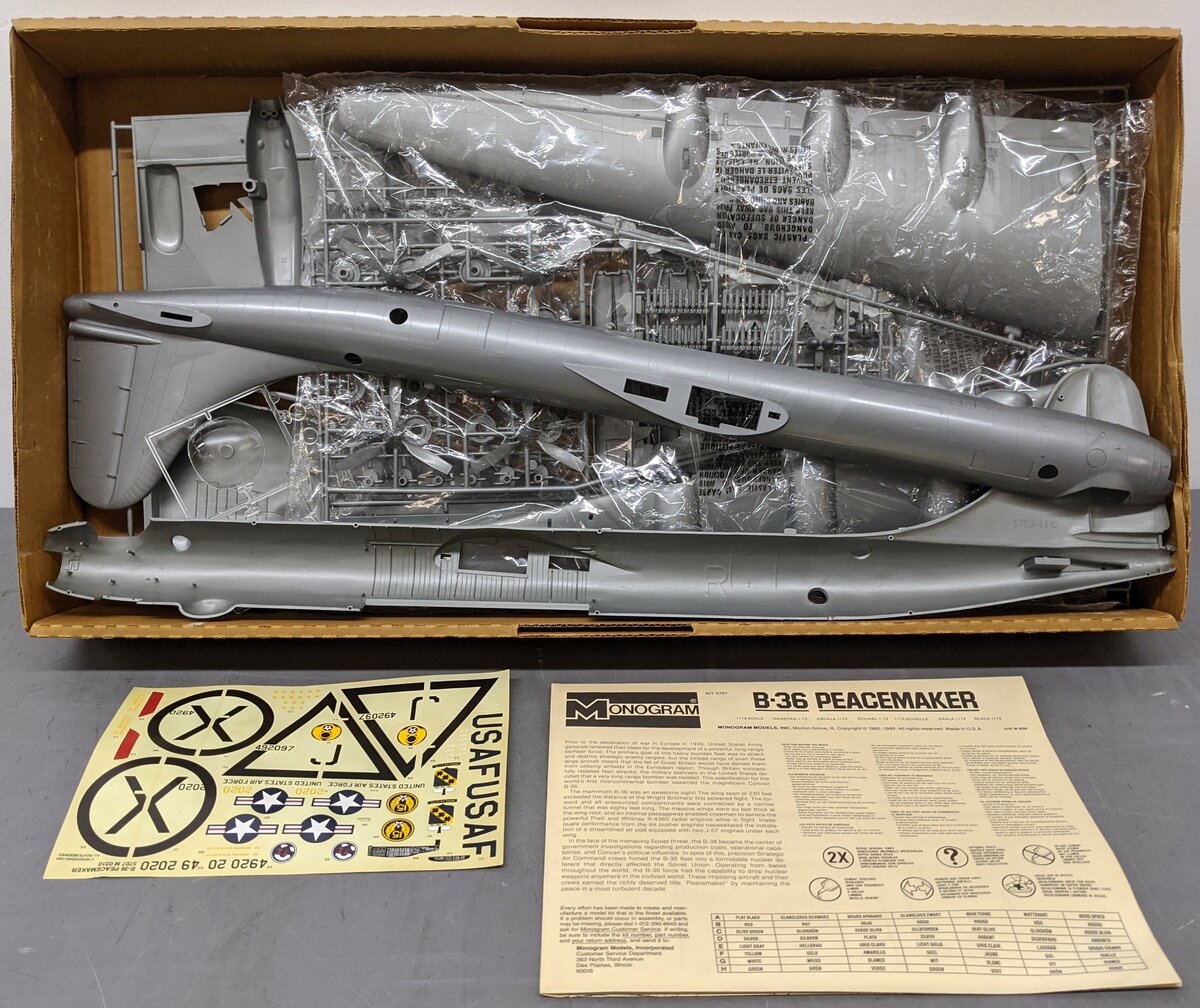 Monogram 5707 1:72 Scale B-36 Peacemaker Bomber Plane Building Kit