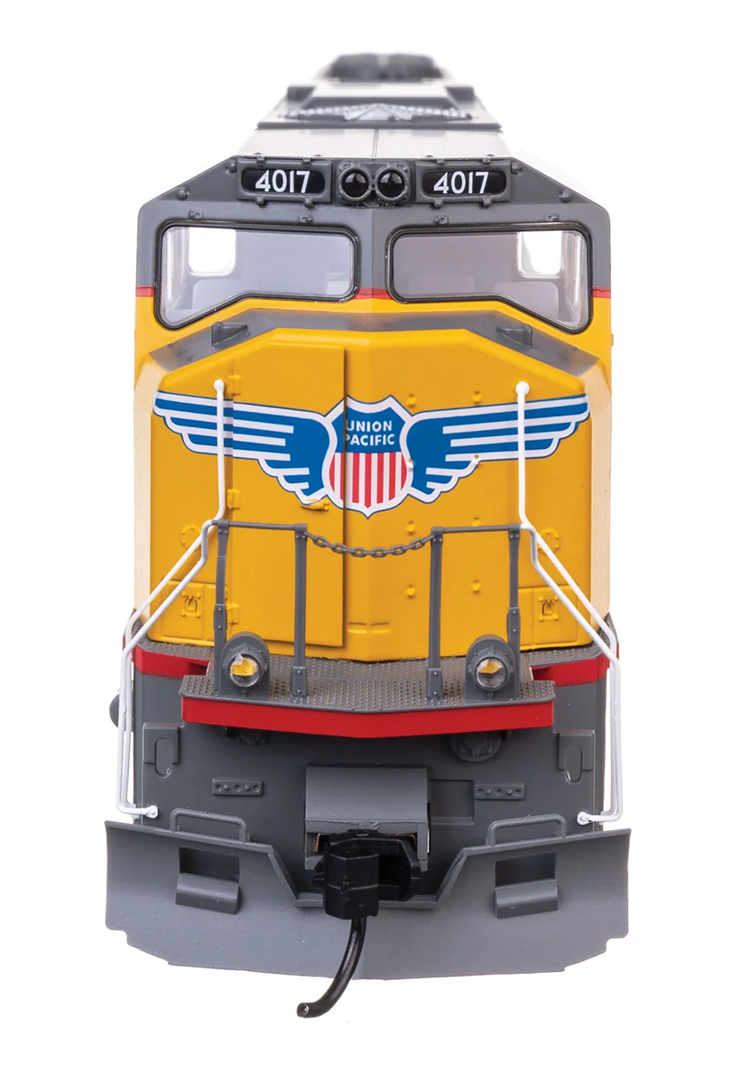 Walthers 910-21032 HO UP EMD SD70M Diesel Locomotive Sound and DCC #4017