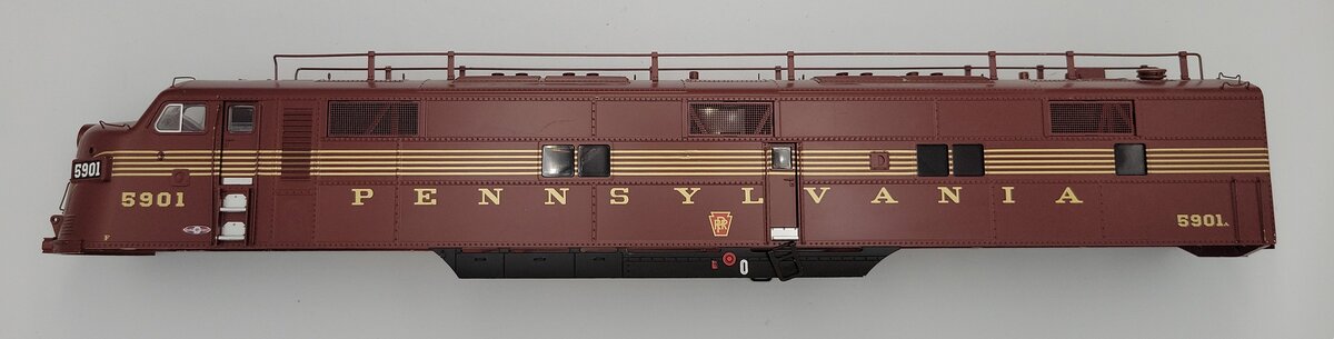 Lionel 2133040-1 O Gauge E7-A Pennsylvania Diesel Loco Shell w/ Hatch #5901