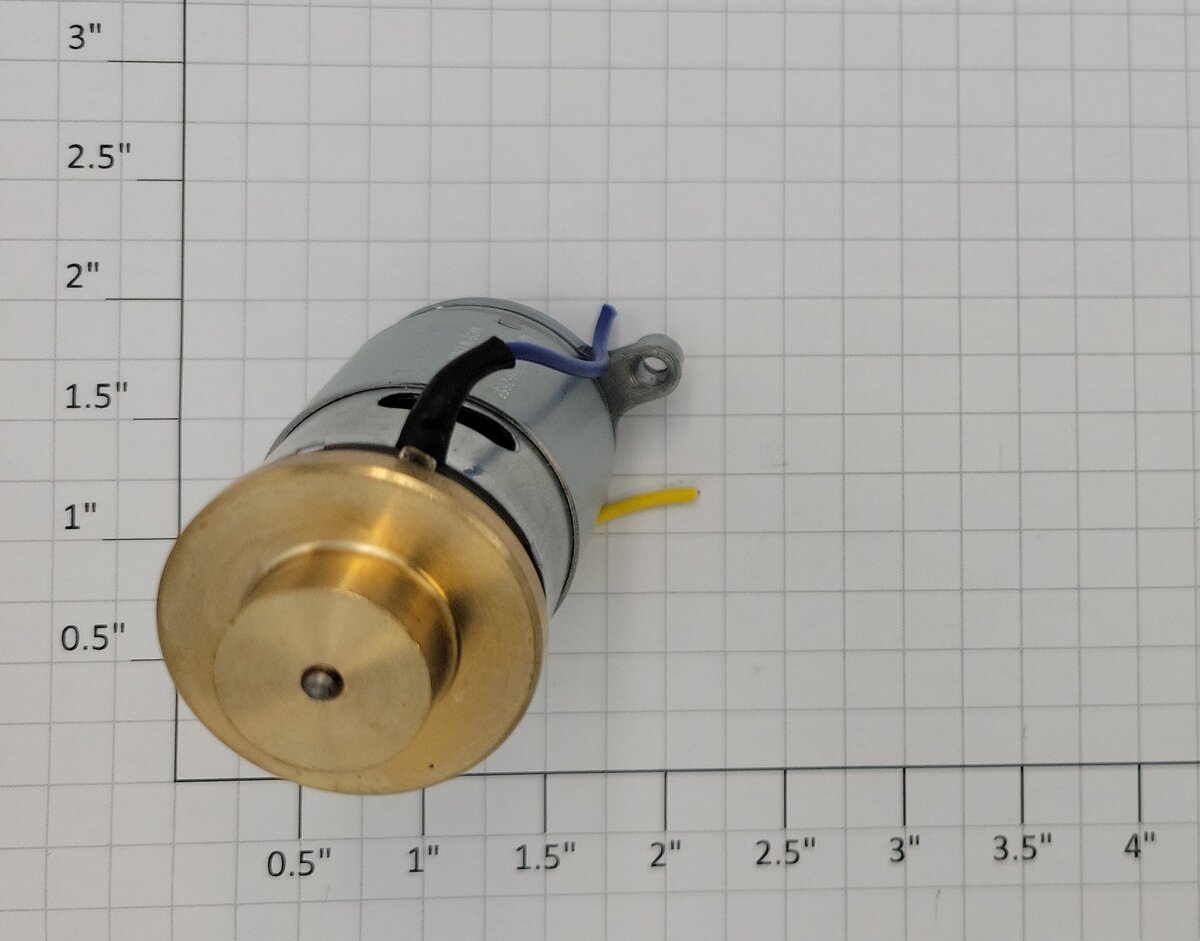 Lionel 82771-100 O Gauge Liondrive DC Motor with Flywheel and Motor Mount