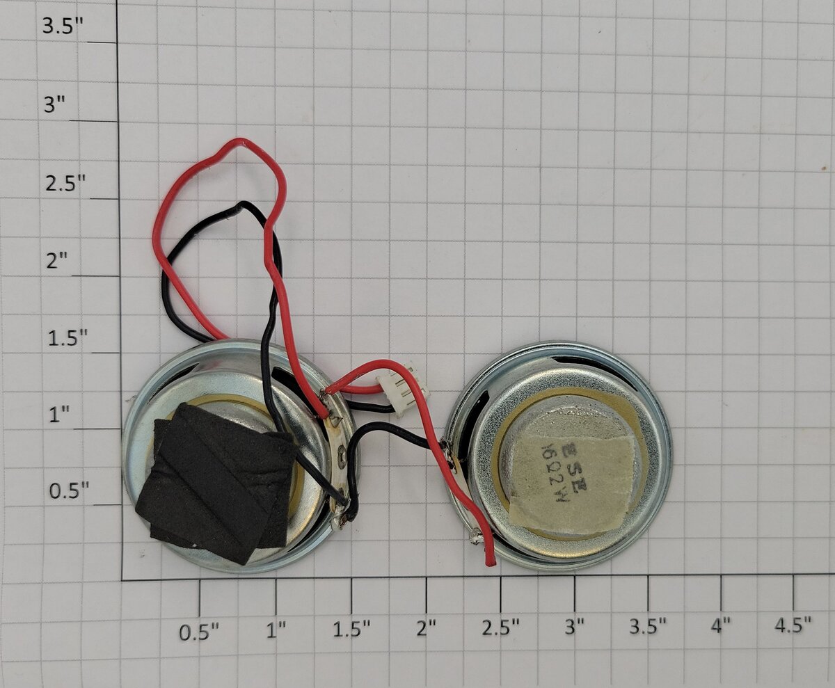 Lionel 11209-536 O Gauge 16 Ohm 2W 40mm OD Speakers with Wire (Set of 2)