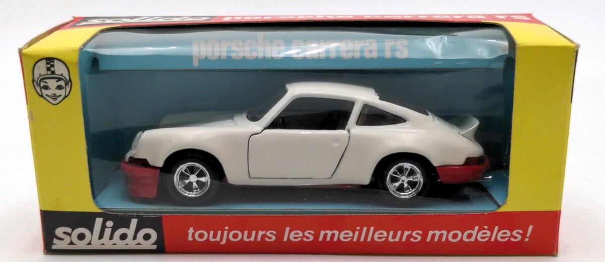 Solido 24 1:43 Scale Porsche Carrera RS White and Red