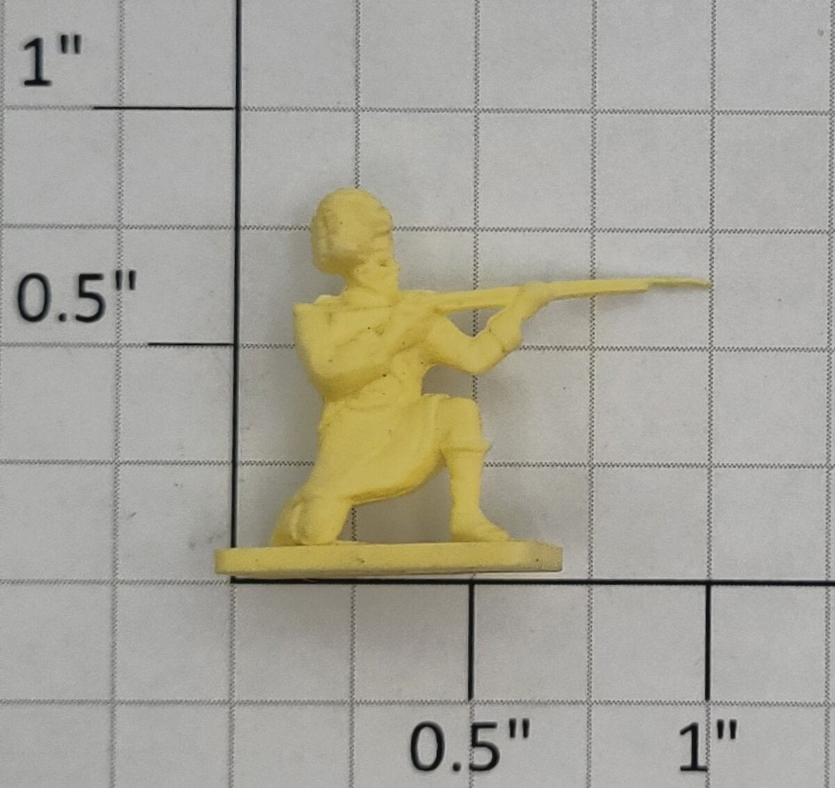 Acme 1775-419 Yellow Unpainted Revolutionary War Figurines (Set of 82)