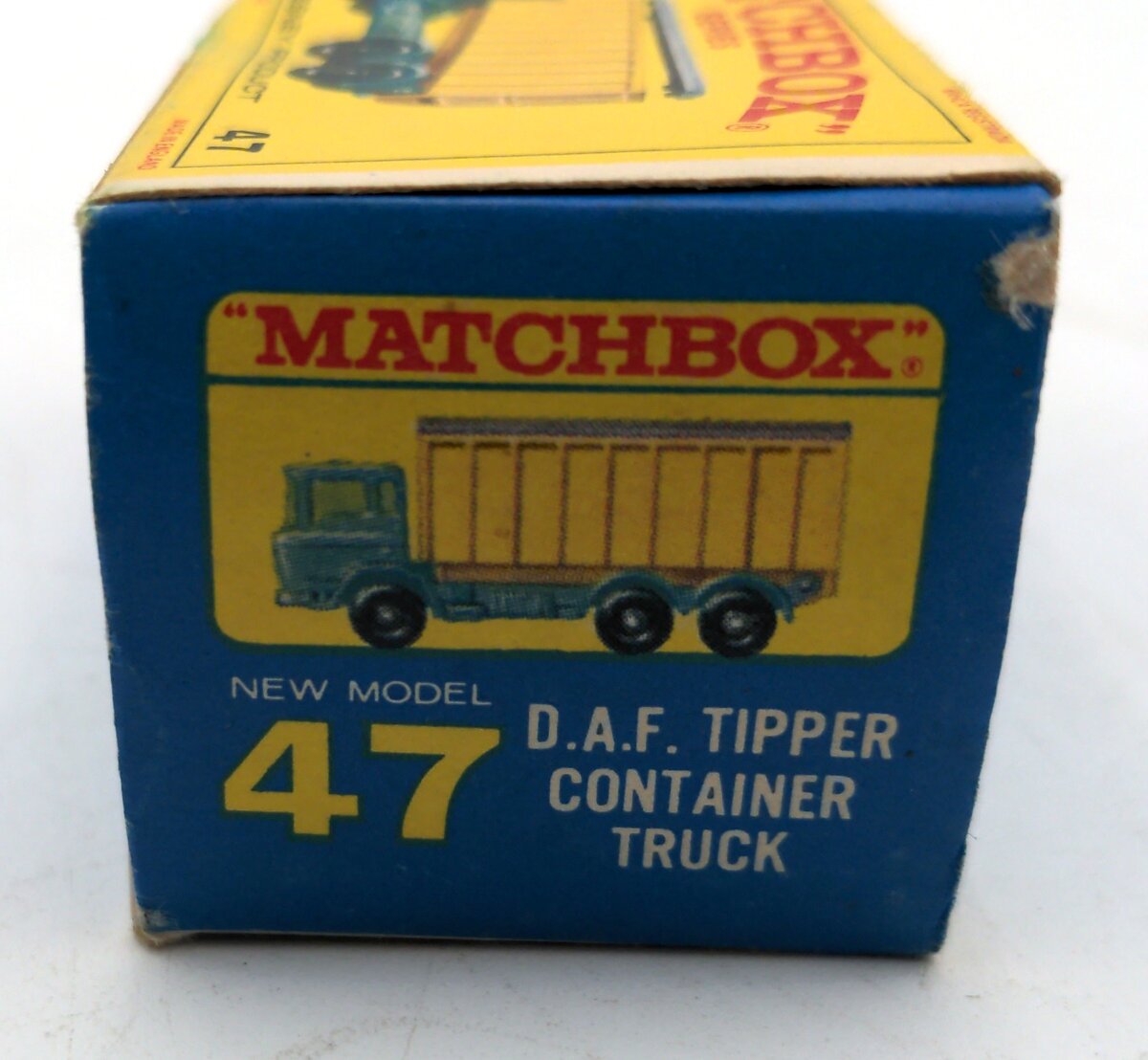 Lesney 47 1:64 Scale Diecast Matchbox D.A.F. Tipper Container Truck
