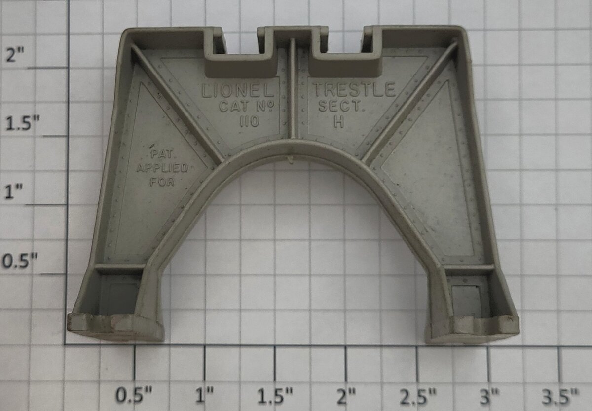 Lionel 110-15 Gray Plastic Trestle 
