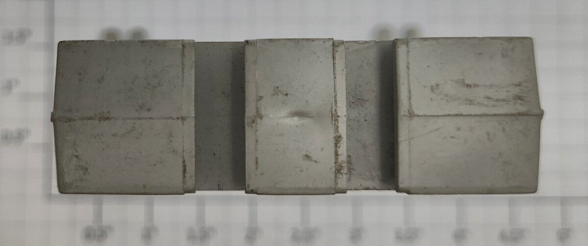 Lionel 110-13 Gray Plastic Trestle "D" Pier