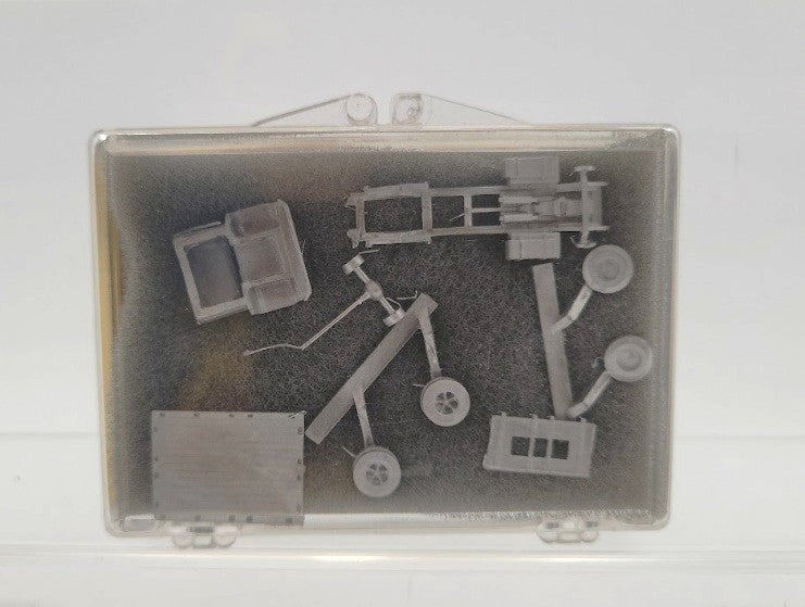 C in C Miniatures 1611 N Scale '76 Chevy C65 SWB Flat Bed Truck White Metal Kit
