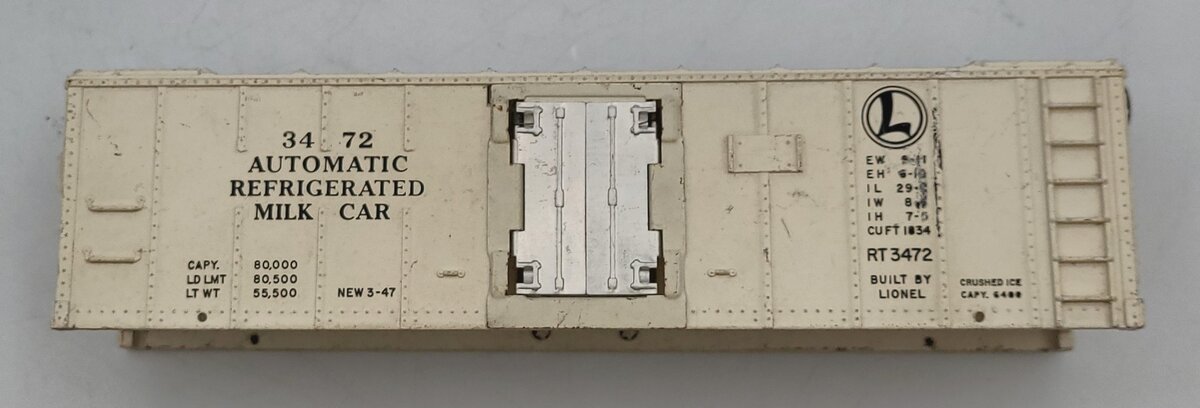 Lionel 3472-61 Eggshell Milk Car Shell Assembly with Aluminum Doors