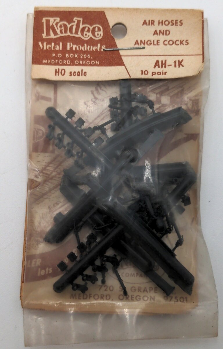 Kadee AH-1K HO Scale Air Horns & Angle Cocks