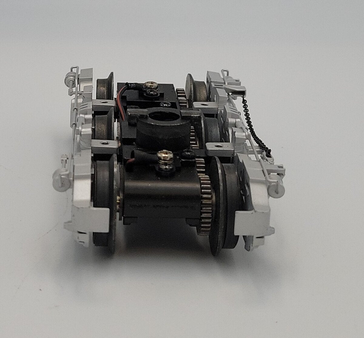 Lionel 38942-765 Silver Painted ES44AC Diesel Loco 6-Wheel Rear Power Truck
