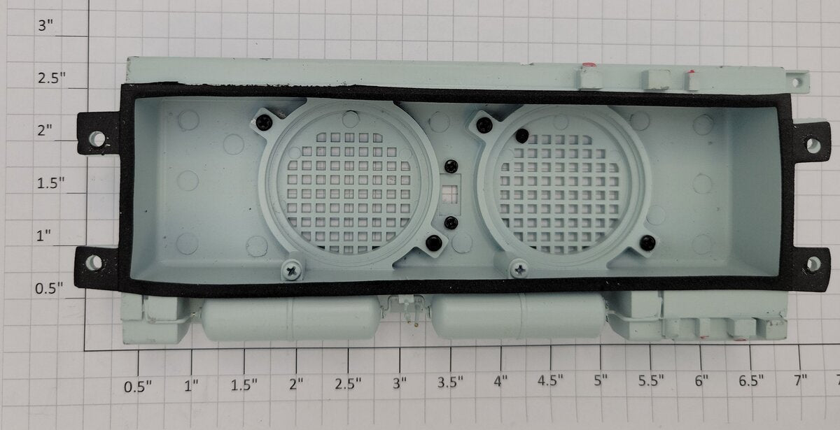 Lionel 28347-214 O Gauge Diecast Pantone BC Rail Heritage Diesel Loco Fuel Tank