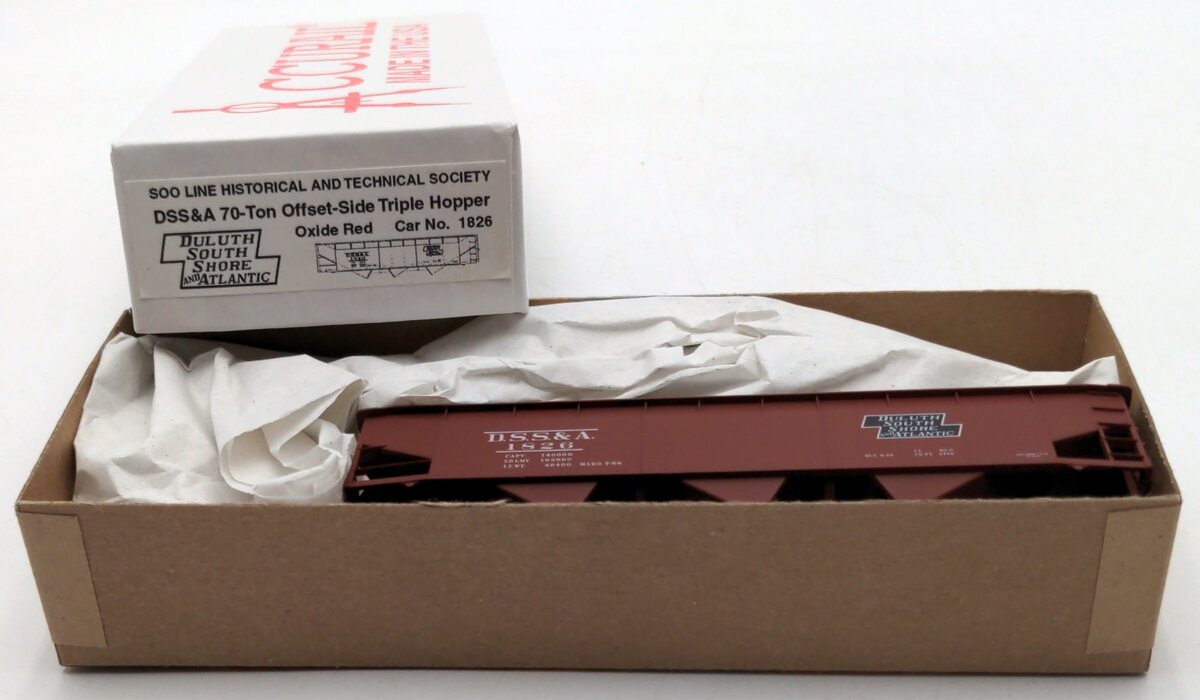 Accurail 1826 DSS&A 70-Ton Offset-Side Triple Hopper Oxide Red Kit