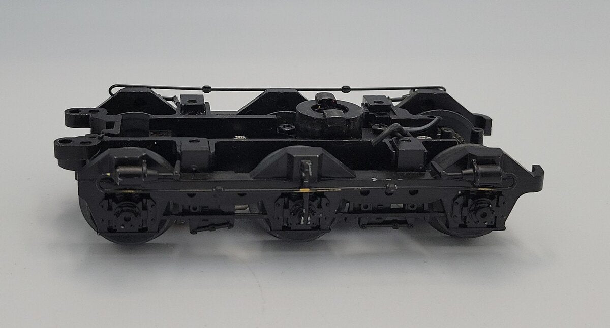 Lionel 34776-77 O Diecast SD40-2 Legacy 6-Wheel Powered Truck w/ Black Sides