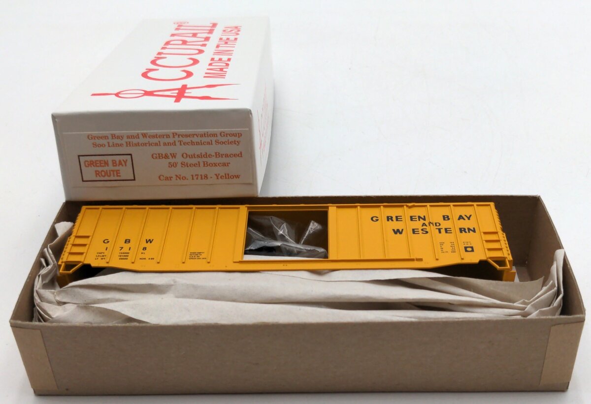 Accurail 1718 HO Scale GB&W Outside Braced 50' Steel Boxcar Yellow Kit