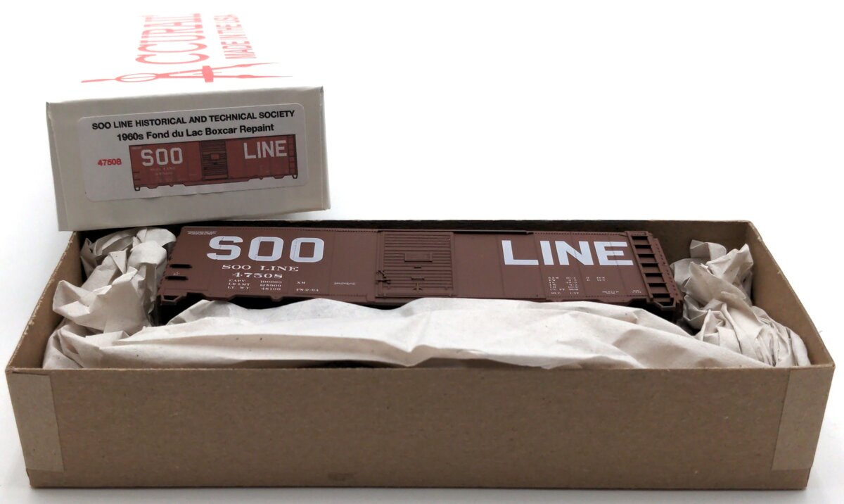 Accurail 47508 HO Scale SOO Line Fond Du Lac Boxcar Repaint Kit