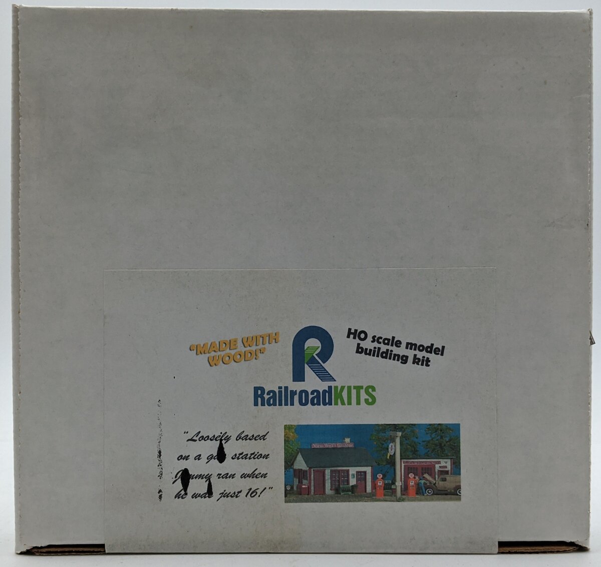 Railroad Kits HO Scale Norm Wolf's Gasoline & Oil EZK2 Building Kit