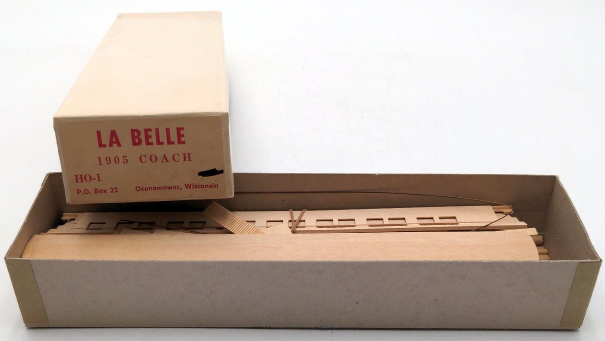 LaBelle Woodworking Co. HO-1 1905 Coach Kit