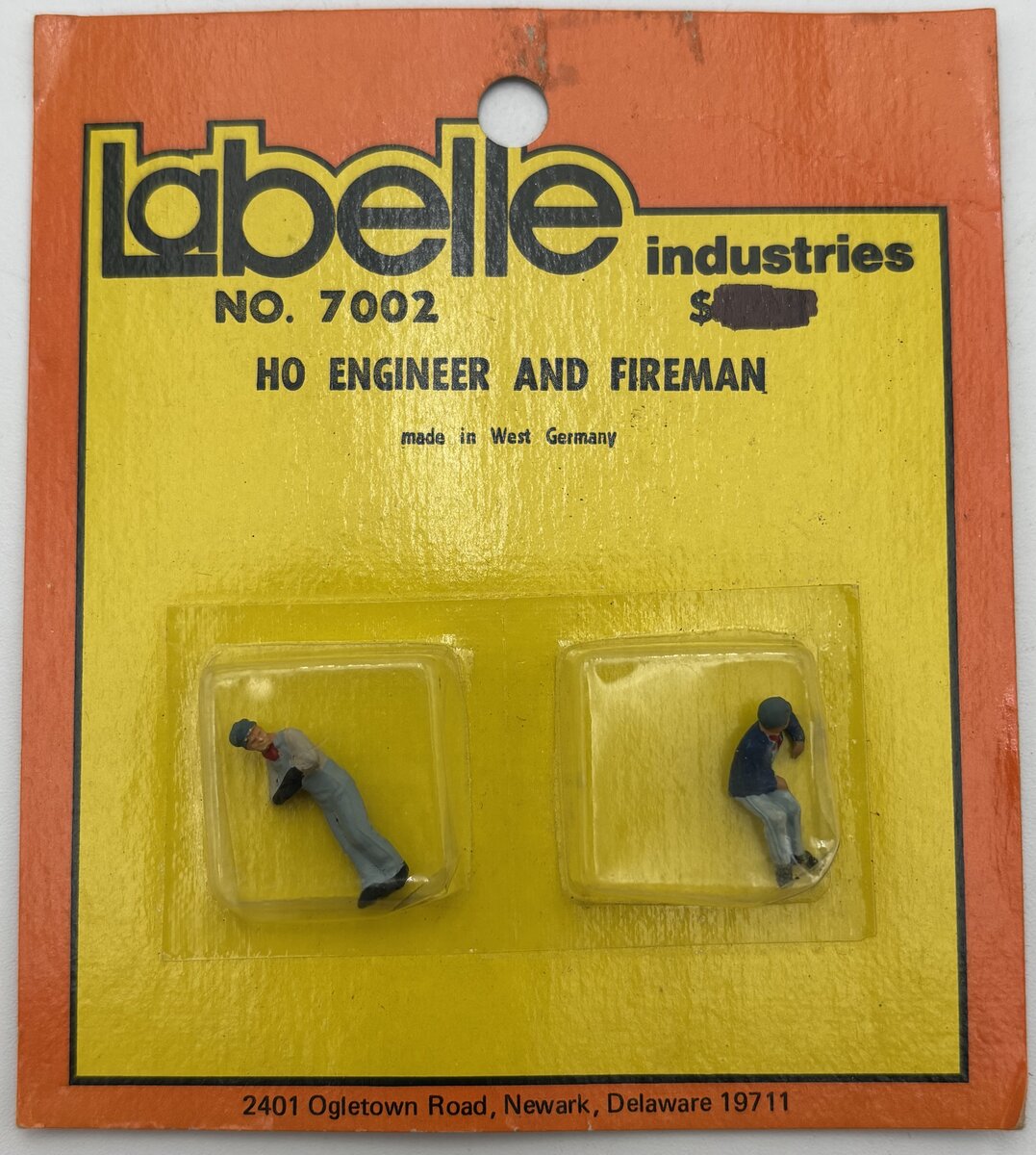 LaBelle 7002 HO Engineer And Fireman Figures