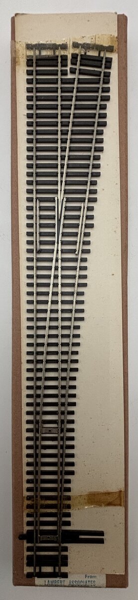 Lambert 8 HO Scale #8 Code 70 Right Hand Turnout