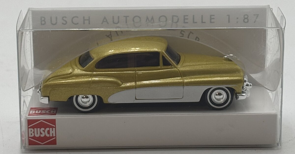 Busch 44720 1:87 Gold/White 1950 Buick Deluxe