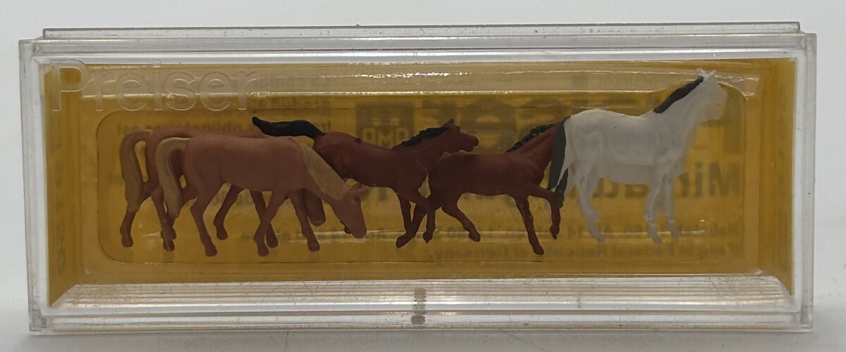 Preiser 9150 N Scale 1:160 Horse Figures (Set of 6)