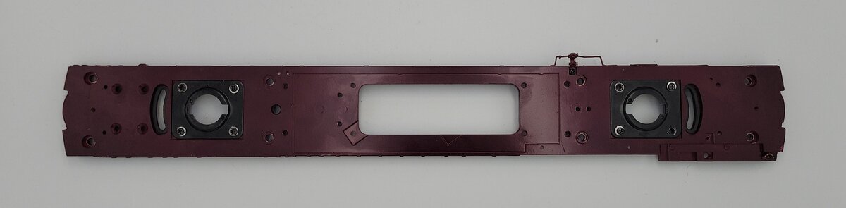 Lionel 2021-58 O Gauge Diecast ES44AC Maroon Non-Powered Diesel Frame #2021