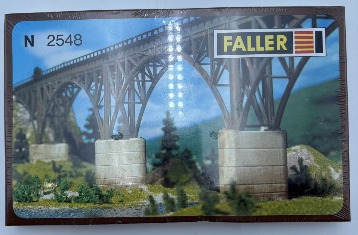 Faller 2548 N Scale Concrete Bridge Piers Kit