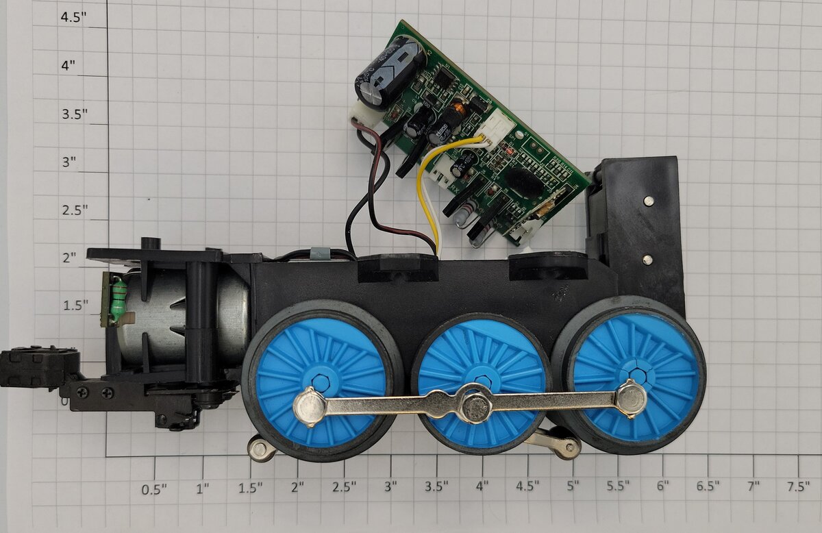 Lionel 83503-10 O Gauge Thomas Motor & Chassis w/ RS PCB Circuit Board