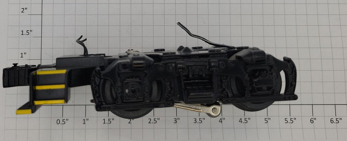 Lionel 38824-652 O Gauge Diecast GP Black/Yellow Power Truck w/ Coil Coupler