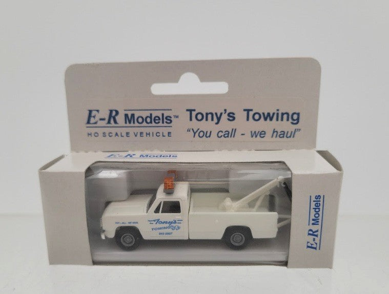 E-R Models 040-91013 HO Scale White Dodge Power Tony's Towing Tow Truck Wrecker