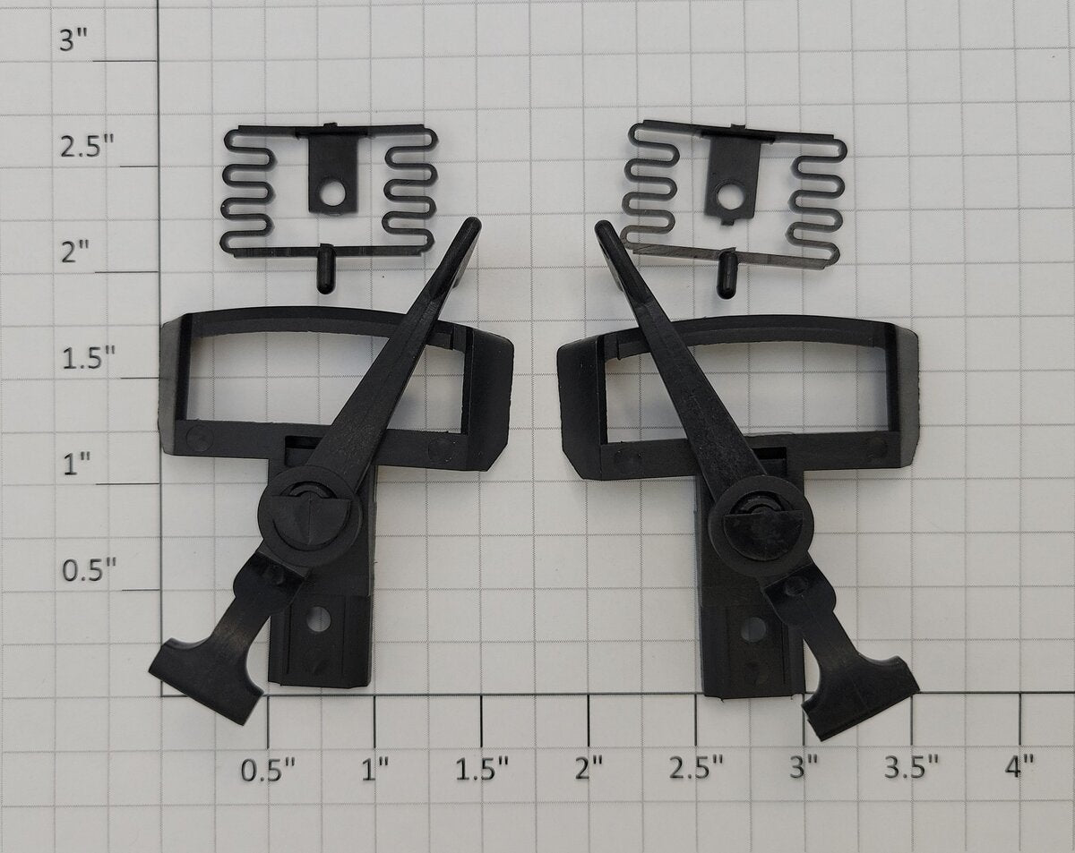 USA Trains R2050-2 G Scale Plastic Hook and Loop Coupler w/o Screws (Bag of 2)