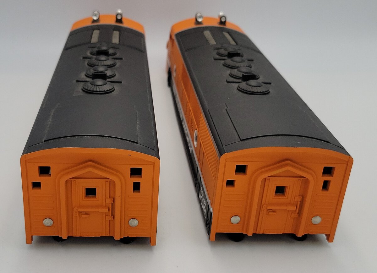 Lionel 11737-1 Lionel 40th Anniversary TCA F3 AA Diesel Loco Shell (Box of 2)