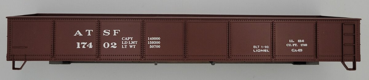 Lionel 17402-2 O Scale Two Rail Brown ATSF Gondola Shell with Trim (Pola Max)