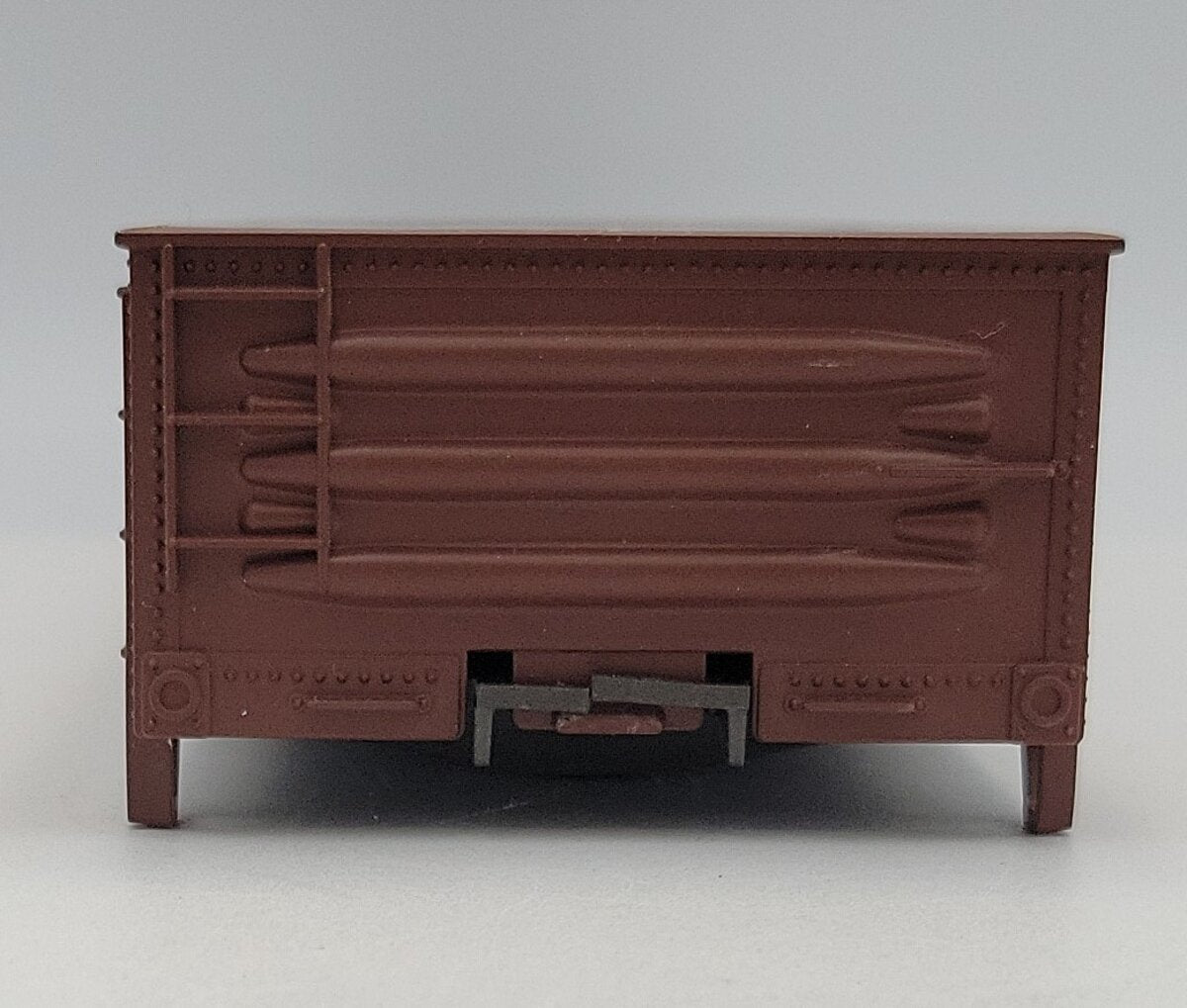 Lionel 17402-2 O Scale Two Rail Brown ATSF Gondola Shell with Trim (Pola Max)