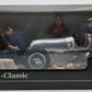 Schuco 01017 1:43 Scale Diecast Studio Mit Figurensatz