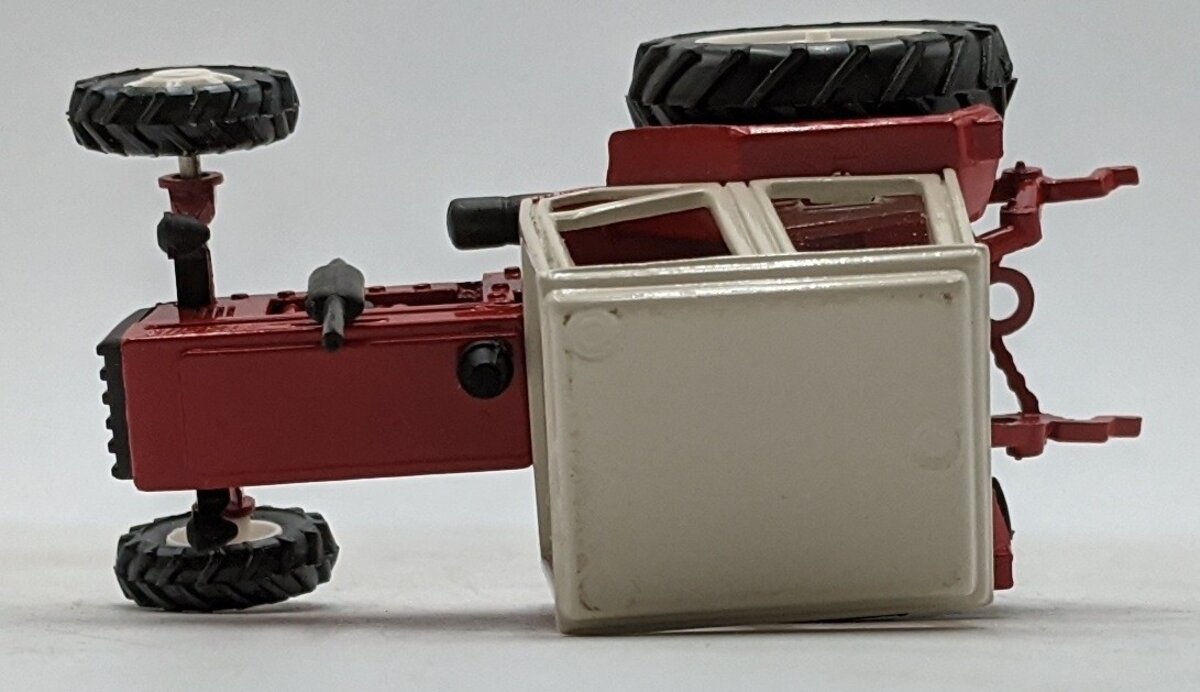 Belarus 1989 1:43 Scale Diecast Farm Tractor